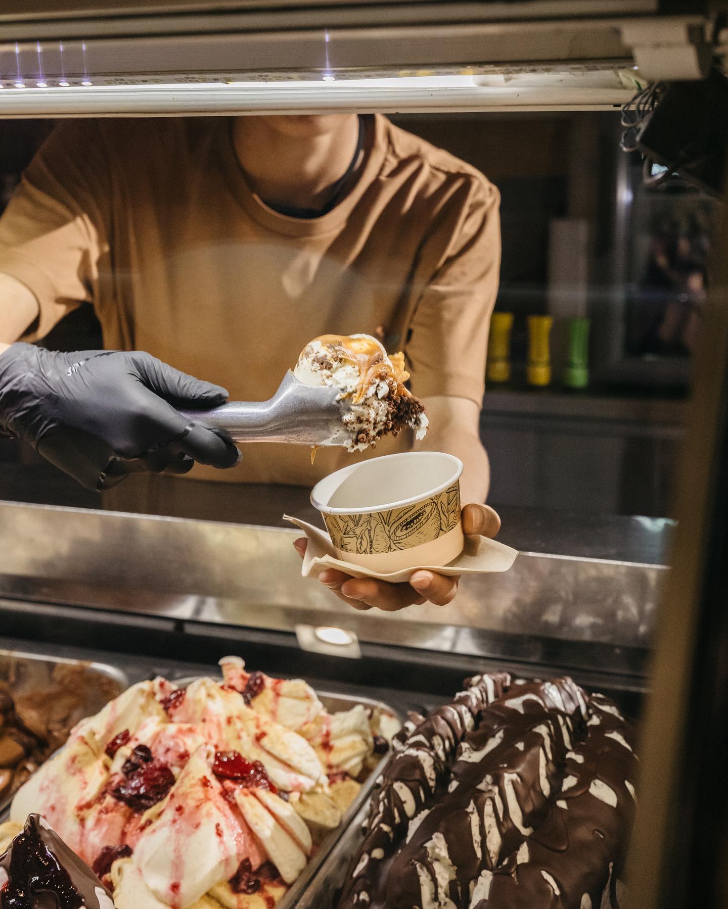 Amor-acuyá: Helados Artesanales con Sabor Único